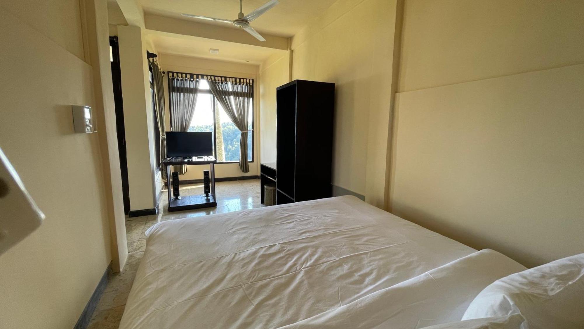 Domisili Ijen Cliff By Fays Hospitality Hotel Banyuwangi  Exterior photo
